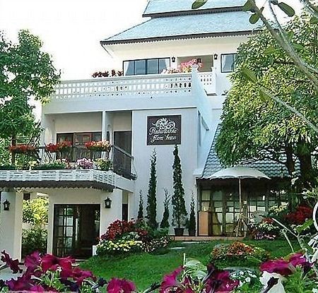Rachamankha Flora House Hotel Chiang Mai Bagian luar foto