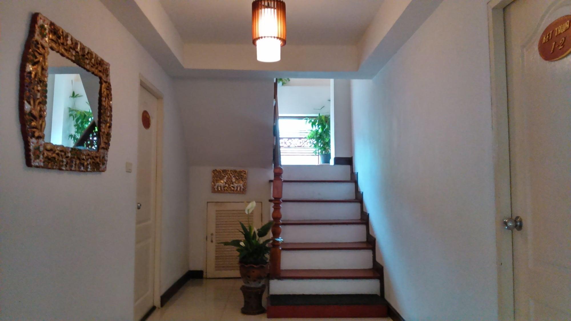 Rachamankha Flora House Hotel Chiang Mai Bagian luar foto