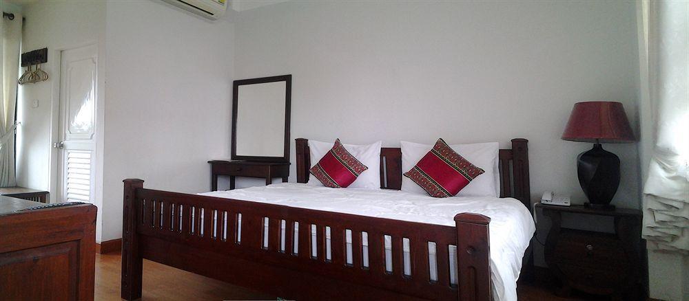 Rachamankha Flora House Hotel Chiang Mai Bagian luar foto