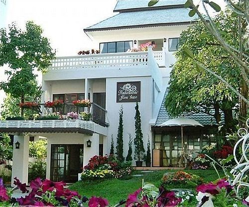 Rachamankha Flora House Hotel Chiang Mai Bagian luar foto